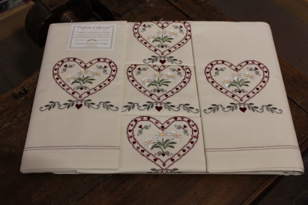 Completo lenzuola matrimoniale cuori stella alpina