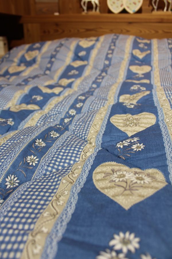 TRAPUNTA MATRIMONIALE CUORI blu - immagine 4