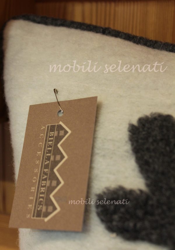 CUSCINO LANA COTTA BIELLA FABRICS - immagine 3